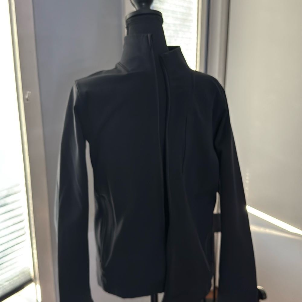 Lululemon light jacket